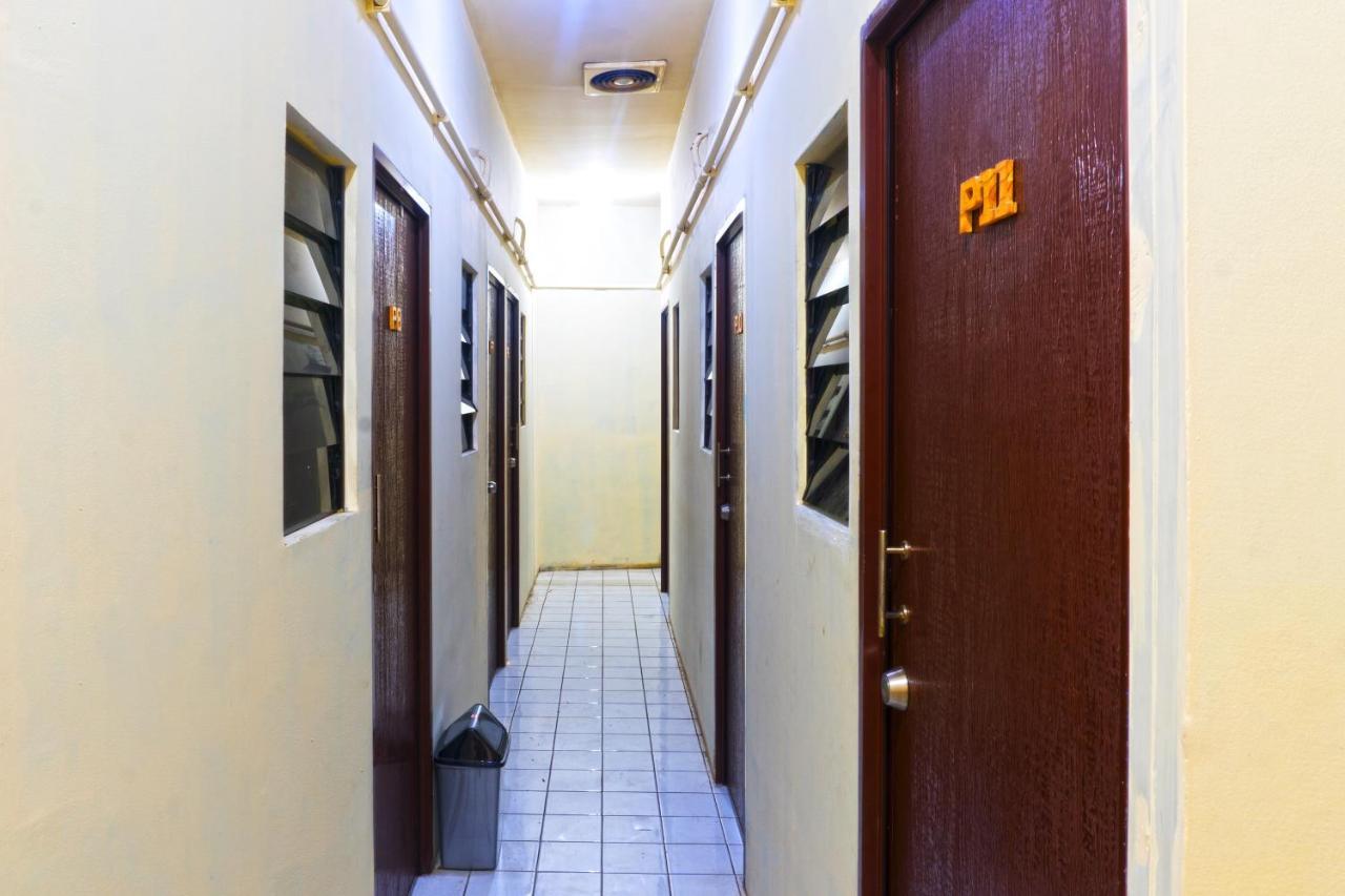 Salihara Kost Hotell Jakarta Eksteriør bilde