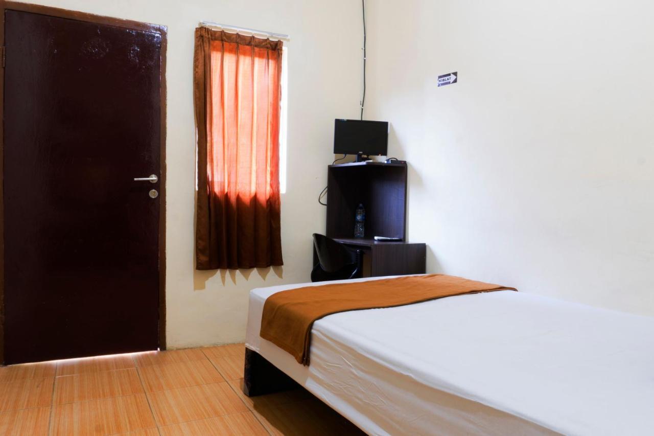Salihara Kost Hotell Jakarta Eksteriør bilde