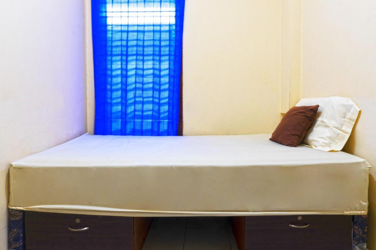 Salihara Kost Hotell Jakarta Eksteriør bilde